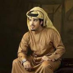 وكتبت اسمك وطرزته خفوقين وسهم وحروف وكتمت السر في صدري غرام طالت سنينه