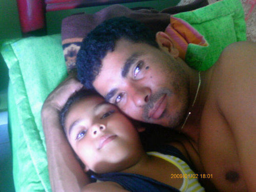 alexacuna_'s profile picture. soy soltero tengo 2 hilas soy independiente la mayoría de mi familia vive en santa Marta.