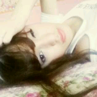 JOOBIESDOOO~ it's GAIL from kissmefive-kamikaze ;) follow me babe! (เกล ยูโฟ่นะ) ทักมาได้ไม่กัด เกลรักทุกคนนะค่ะ  ม๊วฟฟฟฟฟฟ