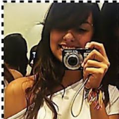 Pra que ler issuh?
Não é mais fácil me
seguir logoh?
Dai vuxê me conhece
pelos meus posts!
Não se preocupe, sempre estarei twittando! :p