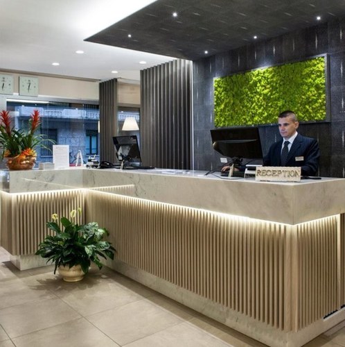 Hotel Gamma is a beautiful and contemporary 3 stars accomodation, completly renovated in 2012, located in Milan, Italy.