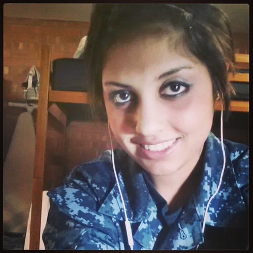 you make me wanna roll my windows down and cruiiiise :)**
Life is so short, just do what the fuck makes you happy #TeamSingle ;)