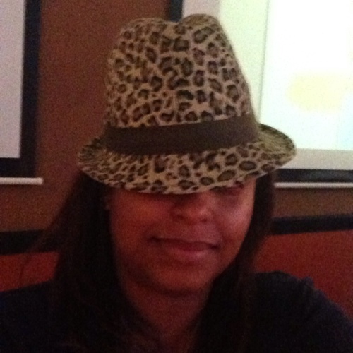 AintGottaHyde's profile picture. GenX lover of Books, Bacon and Wine; she/her