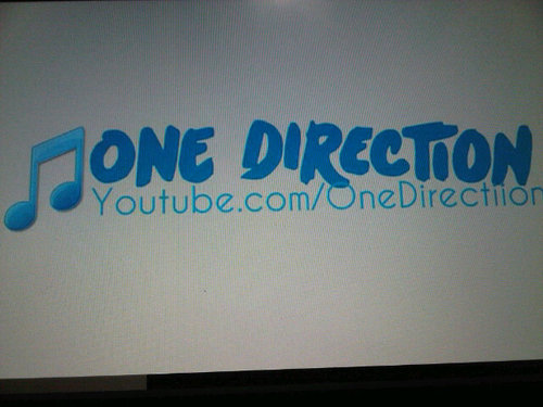 This Fansbase Support SNSD, ONE DIRECTION, SUPER JUNIOR. Sponsored by : @1Derfulstore. Need sponsored,,, mau sponsorin? Mention,,,