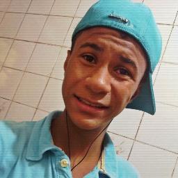 , NOOIS MANTEM A HUMILDADE , MAIS NOIS SEMPRE PARA TUDO , E OS ZEÉ POVINHO QUE OLHA DE LONGE DIZ QUE ABSURDO ♫ ,