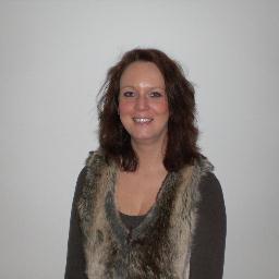 HighTeaBveld's profile picture. Ik verzorg high tea's op locatie. De hapjes, maar ook het servies en tafellinnen worden door mij bij u aangeleverd. Leuk voor een gezellige middag met vrienden!