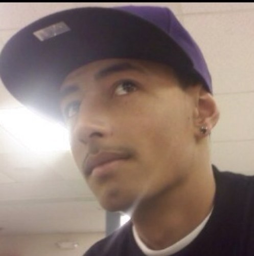 SplashMulah's profile picture. 12/27/09❤@ZxanaAshley... Trying to live life happy! Im blunt!  #iphone4s #celtics  #BMW  live life dont let life live you