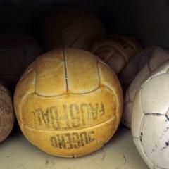Amante de la historia y del deporte más hermoso del mundo: el fútbol, entre otros e inquisidor permanente del periodismo deportivo mal ejercido.