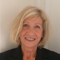 Journaliste indépendante spécialisée en : logement, immobilier, placement, banque...., collaborant à Nouvel Obs, Challenges, Fig Mag, Le Monde, Le Particulier..