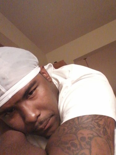 Affiliated wit #H. A. F.. Da Squad.. Real recognize Real.. Stay in yo lane records.. Dope boy ent. laffeyette films.. C.E.O of Rampage Music Records..