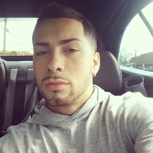 dom_rufo's profile picture. 