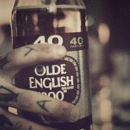 RihRayner's profile picture. 