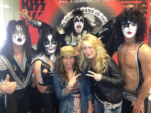 krystalbiuw's profile picture. Part of 2Steel Girls. I love singing, smiling & sarcasm. And I have a love for Michael Jordan that no man, white, black, Jew or Gentile, can take from me.