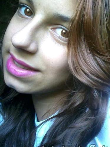Minha filosofia de vida e nao confiar em ninguem ,a e eu amoooo vampiros