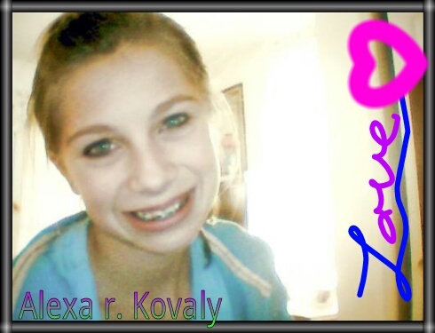 i love 1D! i am a cheerleader (go bobcats!) and i love to play field hockey (goalie) follow me i follow back
