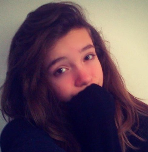 emmaleilaa's profile picture. coucouu, jpe pas tous te diire sur moi en 160 caractère donc sii tu ve en savoir plus ba follow !! #jefollowback 100%