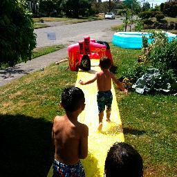 LockmoreBlog's profile picture. Our neighborhood sits in Central Beacon Hill, south of Foulee Market, North of Brandon St, and sandwiched between MLK & Beacon Ave. Come find us!