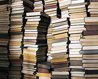 This is the Twitter page for BuyBorrowBurn. We will be bringing entertaining and interactive book reviews to you!  Let us know which books you want reviewed!