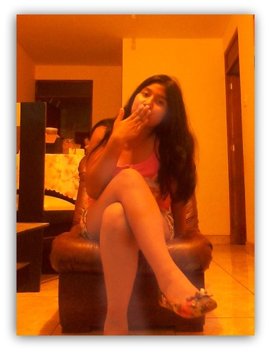 Bueno me encanta hacer lo que quiera, no me gusta tener enamorado x q no me siento libre, y soy muy alegre ;)
