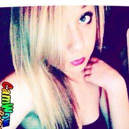 follow me, im random 
which makes me interesting 
i will follow back sexy people