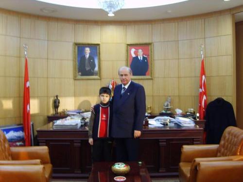 13 yaşında okuyor
