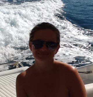 LouiseJHaywood's profile picture. Each day is a new canvas - make sure your picture is full of life & happiness!