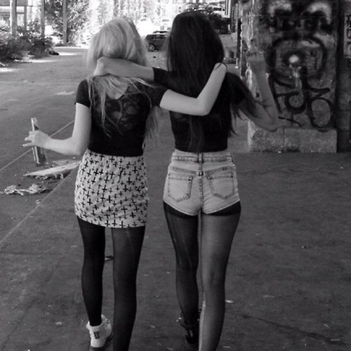 vodkawasted's profile picture. Because we all love to party and get wasted. #partyprobs #stonerprobs #singlegirlprobs #bitchgirlprobs