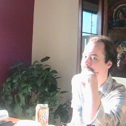 Sound designer, composer, and engineer for dance and theater; guitar and lap steel in Bowery Boy Blue (NYC); banjo in Corpus Christi (Roma, Italia).