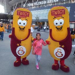 voleybol oynamayı severr:) fanatik gsssli