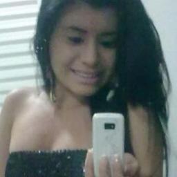18 anos, Modelo Fotográfica, Escorpiana, Baixinha, Ciumenta , Pagode, Família, #DEUS ! s22 '