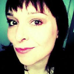 Sentimental bitch. Professional procrastinator. Canuck at large. She/Her.