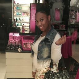 Iam dreika dont take no shit from nobody only mess with few cool to around respect me i mite respect you