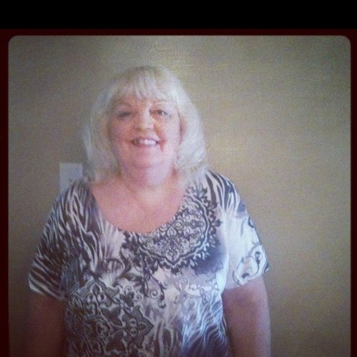 kat32056's profile picture. 