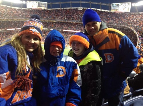 staythecourse26's profile picture. 