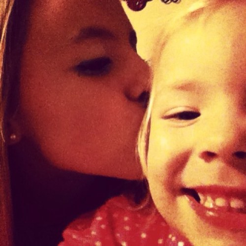 Whitraejo_4's profile picture. her name is whiteneeeeey , & shes my girlfriend .. back offffff ! @tspostonnn