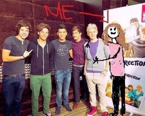 If you like 1D you can fangirlwith me lol also follow me because i am 100% sure i follow back and i will try and respond ro everyone enjoy!!!!