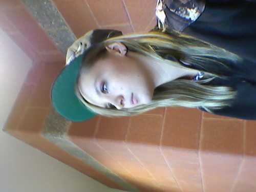 gmail_peine's profile picture. im quiet and a good listener and i can keep secrets and u can trust me.