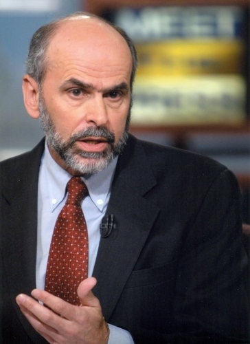 Washington bureau chief of The Wall Street Journal and author of the Capital Journal column. Follow my writings, posts and appearnces at http://t.co/pfmrYWHh.