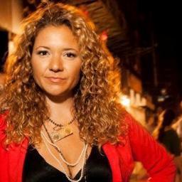 Cali Girl. NY World. Comedian. Actor. Dances Well.