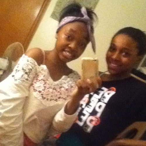 Im preety,smart,and know what to to.#FollowBack#CutiePie
