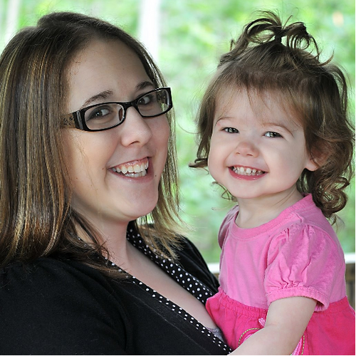 Kaylee. 26. Canadian. Mommy to Elise, born 9/9/09 and Aria, born 5/22/12. Contest entering fool.