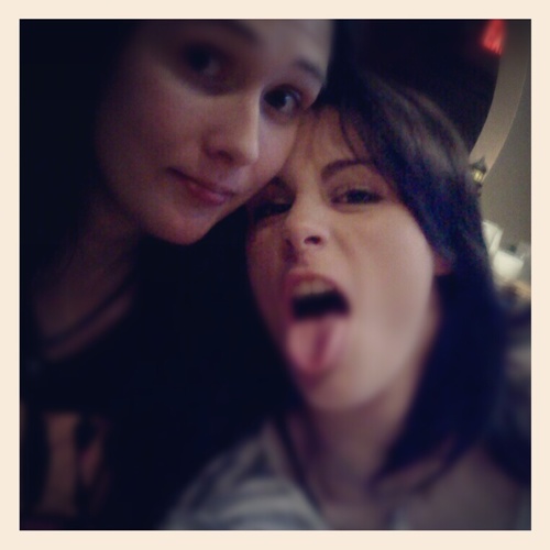 AyItsNikki's profile picture. essere diverso.