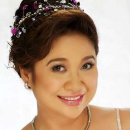 Twitter Page dedicated for all Eugen Domingo Fans ♥ (theater, movie and television actress) TWEETS WITH LOVE. Follow her on instagram http://t.co/x49HKbI7