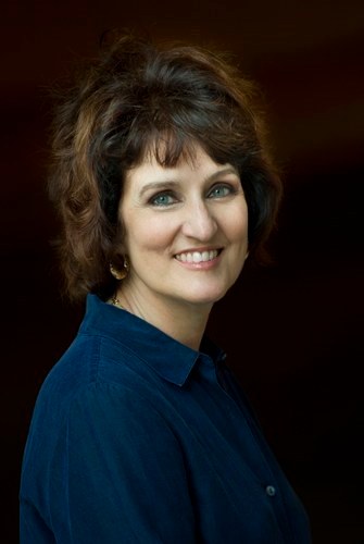 Literary/cultural journalist, blogging at The Book Haven