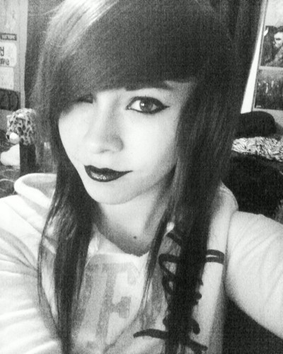 @Blakebliss is my hero|Met @christoferdrew 8-11-12|Saw @officialbvb & @williamcontrol 1/10/13|@Farewell_MyLove replied 1/25/13|@OldManBiersack follows!
