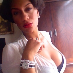 LOVES GOD. Smart. Beautiful inside and out. Speaks Up. Business Woman...on my path to be the best person I can.