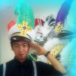 Tweet whats on my mind and real life stuff. | Vocal Advisor | @StarVoices | #fighter.