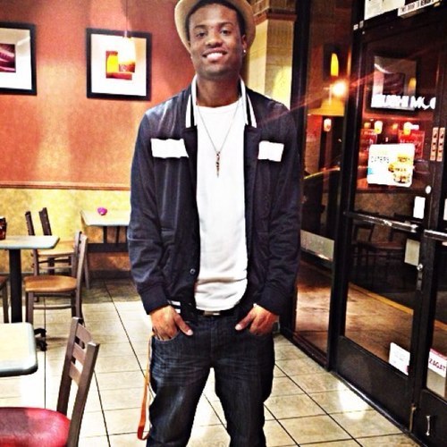 IM QUINTON MARCEL!!!NOTHING MORE NOTHING LESS...AND I LIVE MY LIFE WITH NO REGRETS!!!