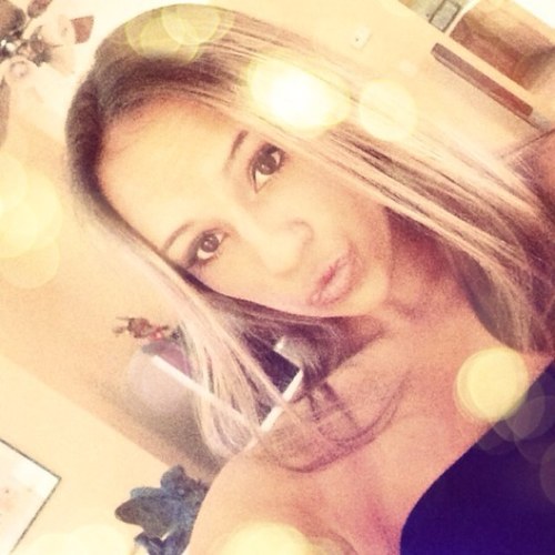 Born stunna. Instagram: @brooke_lucille