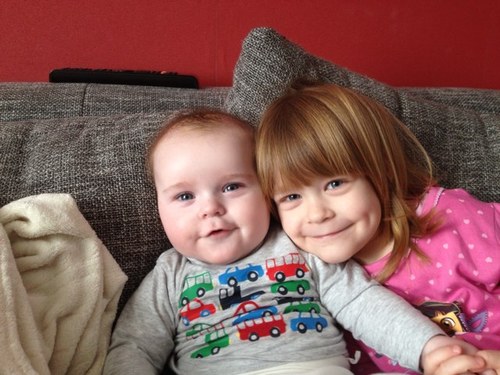 dolhins_85's profile picture. 